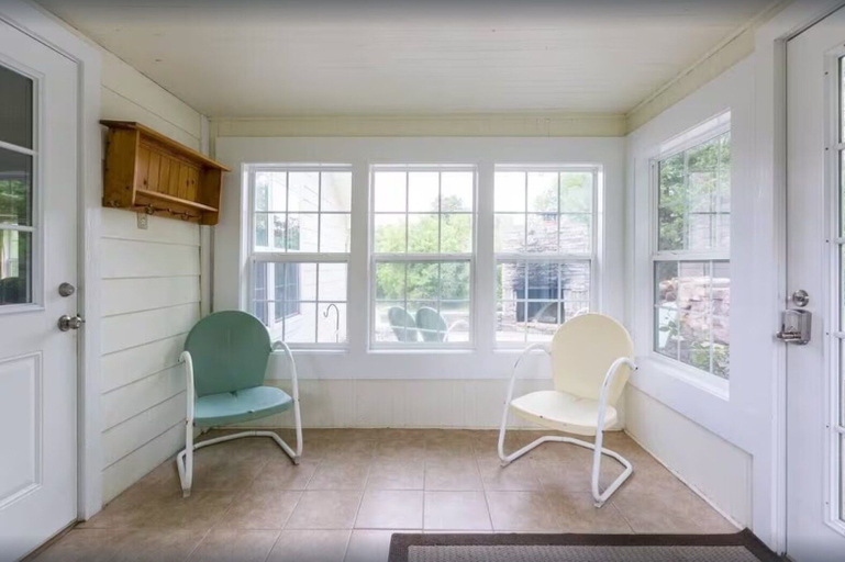 Others 4, A Mountain Cottage 2 Bedroom Cabin by RedAwning, Sevier