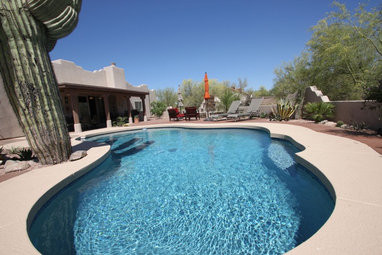 Pool 5, Casa Saguaro 4 Bedroom Home by RedAwning, Maricopa
