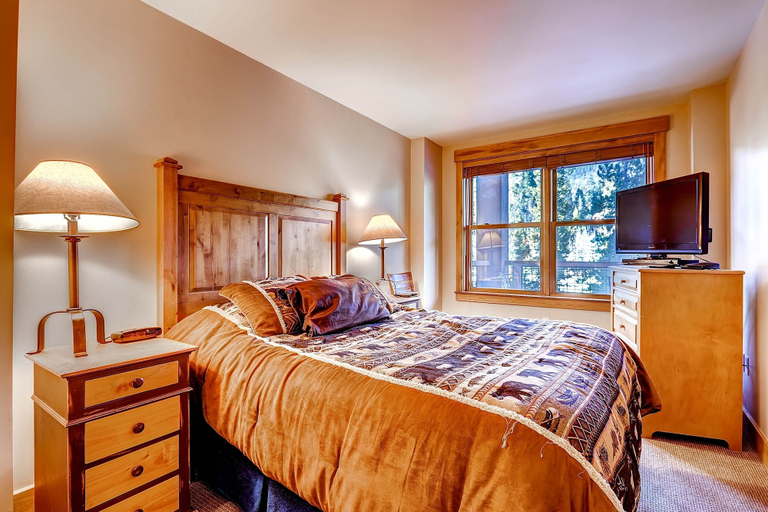Bedroom 3, Springs 8831, Summit