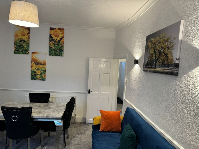 Others 3, Stunning 3-bedroom in Rishton, Lancashire