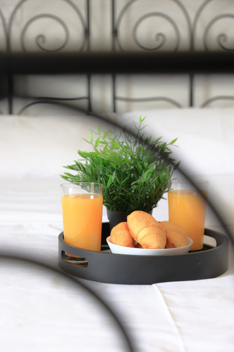 Food & Drinks 4, Renaissance City Apartment, Crete