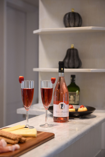 Food & Drinks 5, Regina's Downtown Apartment Corfuescapes, Ionian Islands