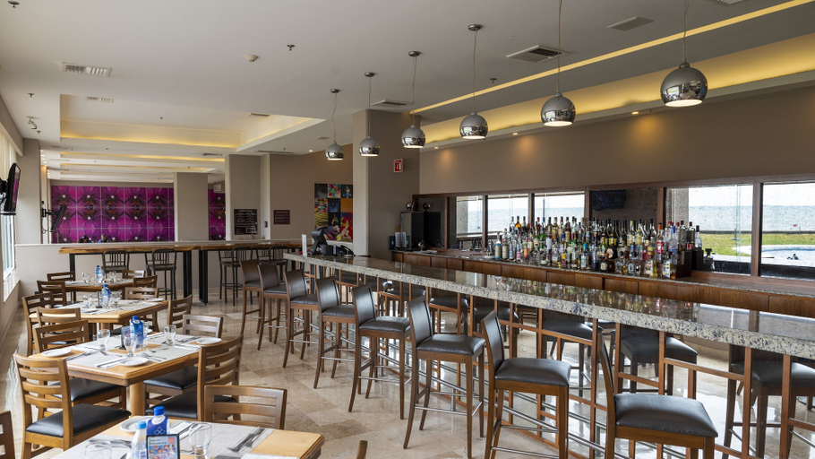 Food & Drinks 5, Hilton Garden Inn Boca del Rio Veracruz, Veracruz