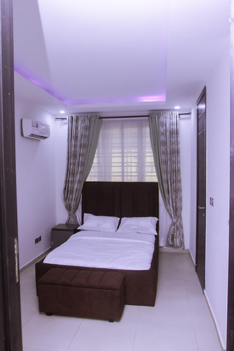 Room 4, Stunning 3-Bed House in Lagos, Kosofe