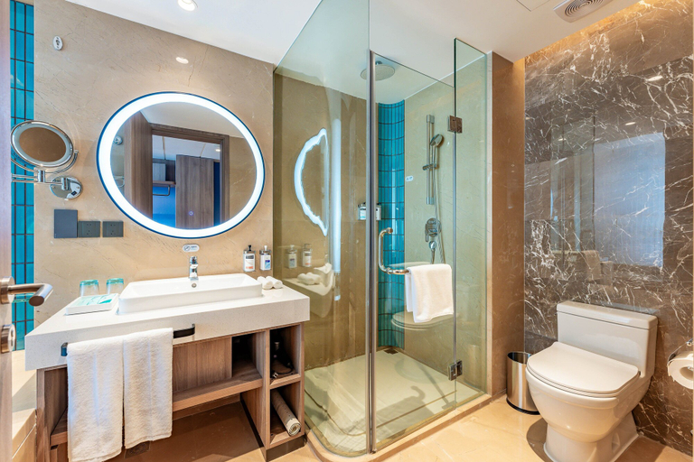 Bathroom 4, Holiday Inn Express BEIJING CONFERENCE CENTER, Beijing