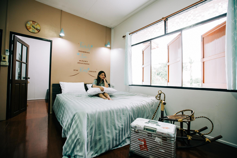 Bedroom 21