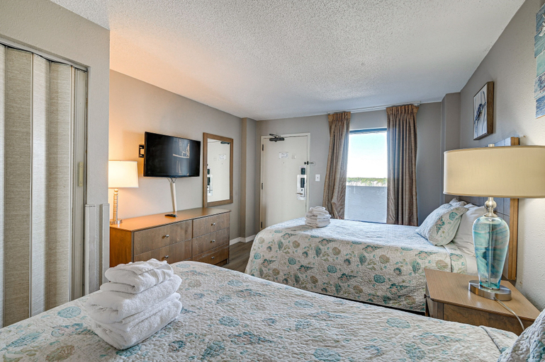 Bedroom 3, Oceanfront Myrtle Beach Condo w/ Balcony & Views!, Horry