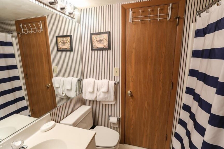 Bathroom 4, Seven Springs 2 BR Deluxe Condo with Mountain Views by RedAwning, Somerset