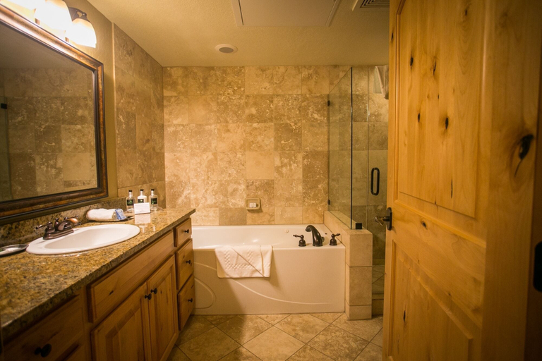 Bathroom 4, Silverado Lodge with Easy Pool Access by RedAwning, Summit