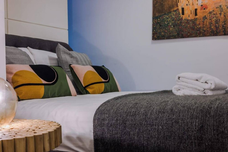 Bedroom 3, Host Apartments Preston s Rooftop Apt, Sefton