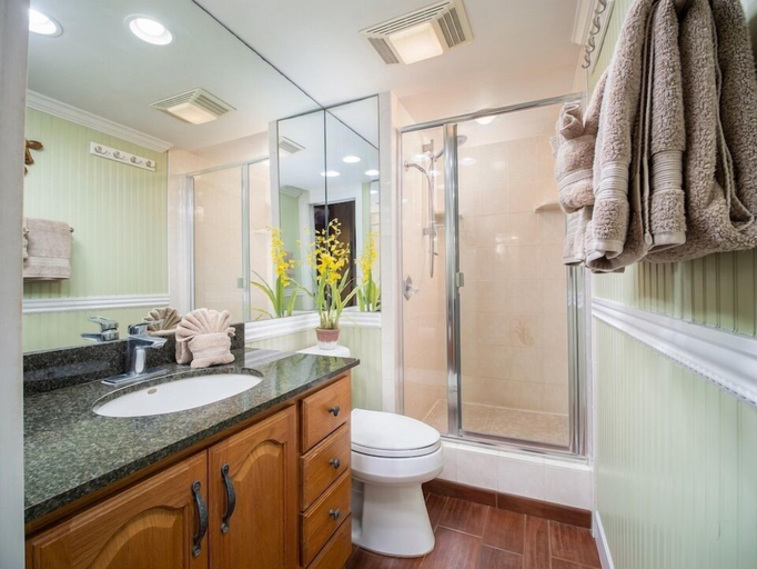 Bathroom, Kamaole Beach Royale 307 1 Bedroom Condo, Maui