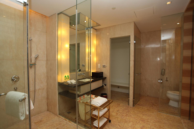Bathroom 4, HJ International, Dongguan