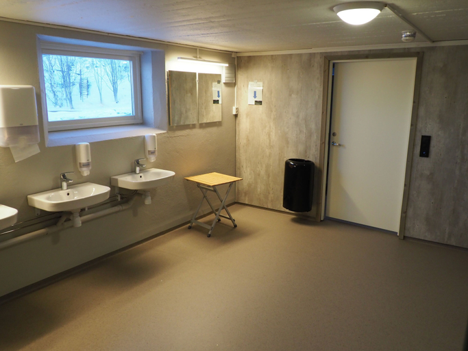 Bathroom, BaseCamp Vega, Vega
