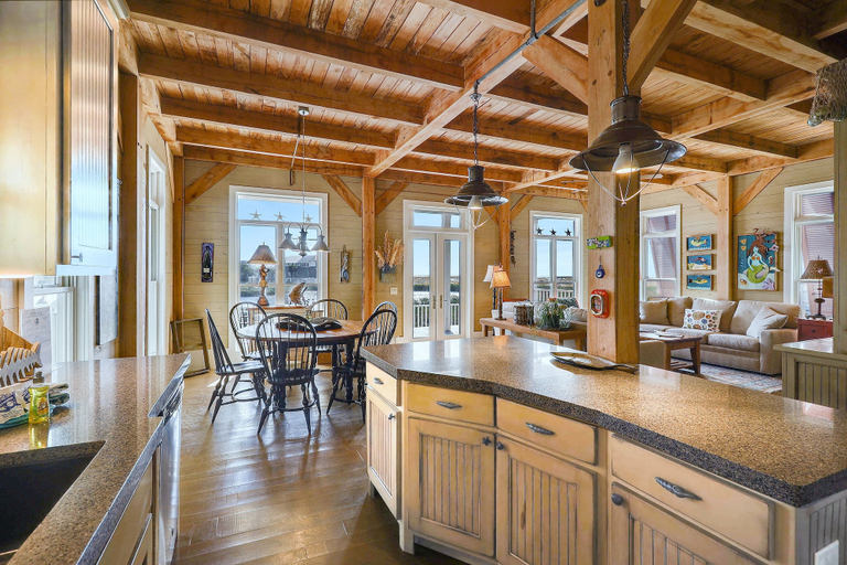 Food & Drinks 5, Sugar Shack 4 Bedroom Home by RedAwning, Okaloosa