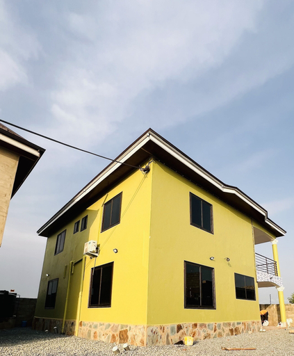 Exterior & Views, Serene Getaway 5 bedroom duplex, Dangbe East