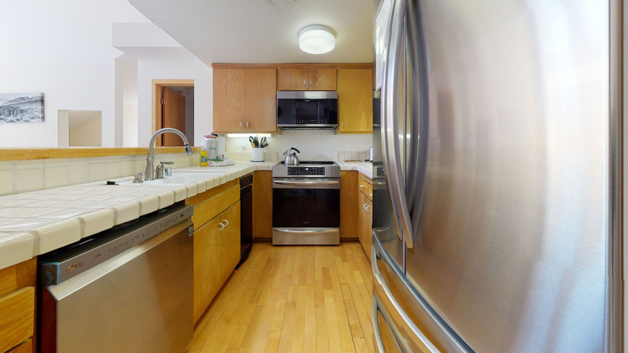 Private kitchen 2, Snowcreek #880 3 Bedroom Condo by RedAwning, Mono