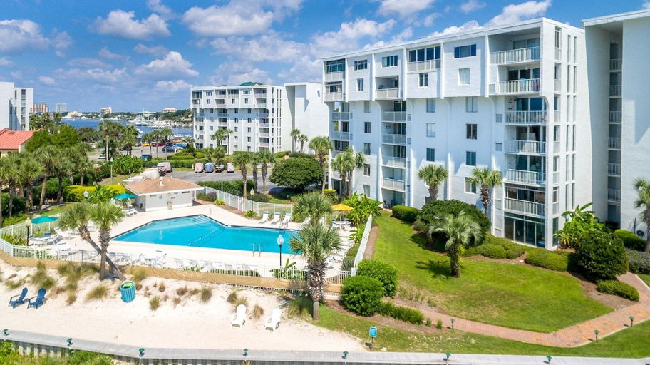 Exterior & Views 2, Dolphin Point 303c 2 Bedroom Condo by RedAwning, Okaloosa
