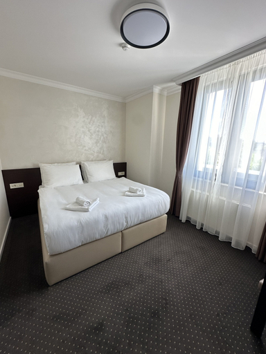 Bedroom 3, Nobel West Hotel, Belgrade