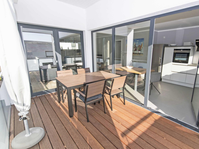Others 3, Haus Konigsstuhl in Sellin - Penthouse mit Kamin und Balkon, Vorpommern-Rügen