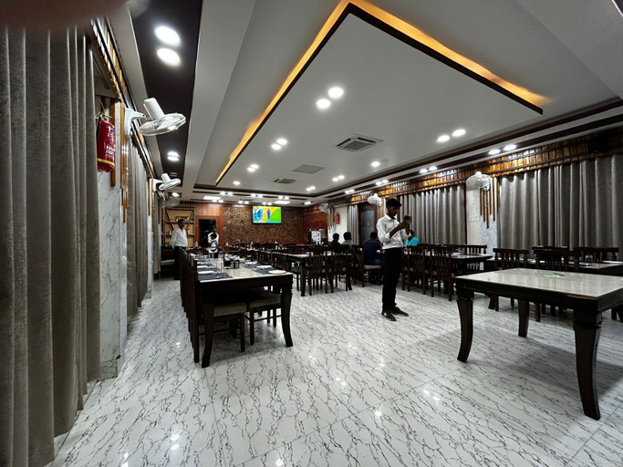 Food & Drinks 4, The Heritage, Dumka