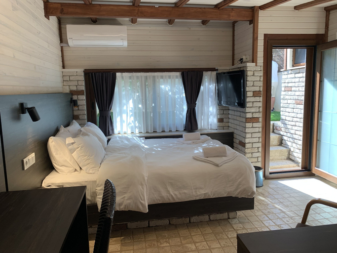 Bedroom 2, Çeşmekeş Hotel, Çeşme