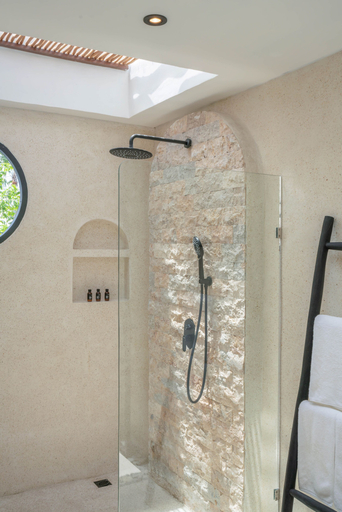 Bathroom 3, Villa Golden, Badung