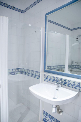 Bathroom 4, Hotel Balneario de Marmolejo, Jaén
