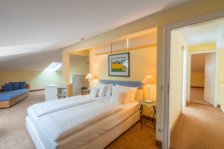 Bedroom 4, Grand Hotel Binz, Vorpommern-Rügen