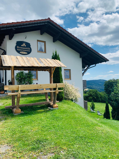 Exterior & Views 1, Romantik Appartements, Straubing-Bogen