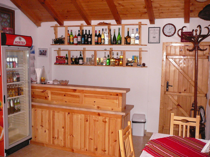 Food & Drinks 2, Guesthouse Argacho, Kocherinovo