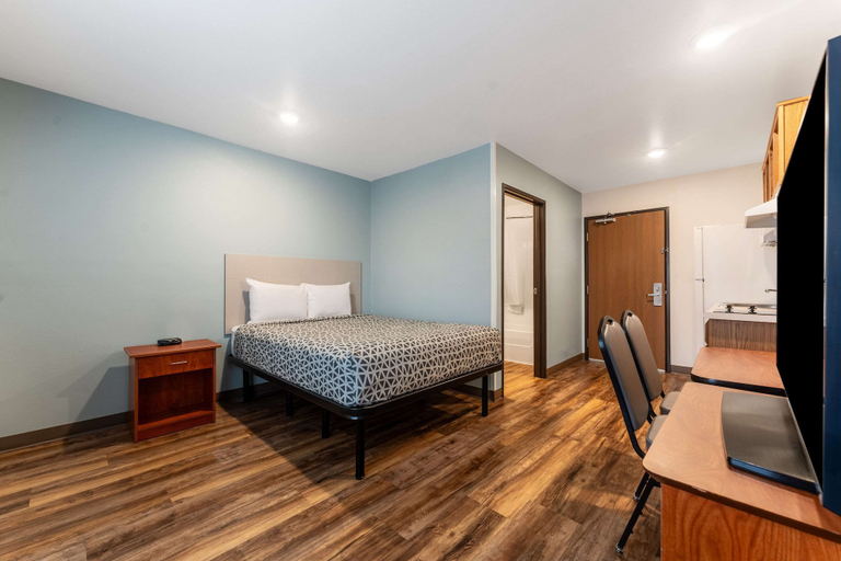 Bedroom 3, WoodSpring Suites Augusta Fort Eisenhower, Richmond