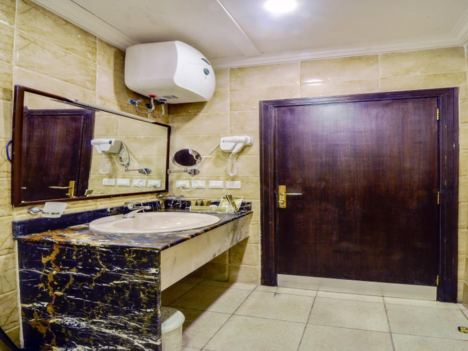 Bathroom 3, اجنحة ايلاف الاندلس - شقق مخدومة اقتصادي Elaf Suites Economy Serviced Apartments, Jeddah