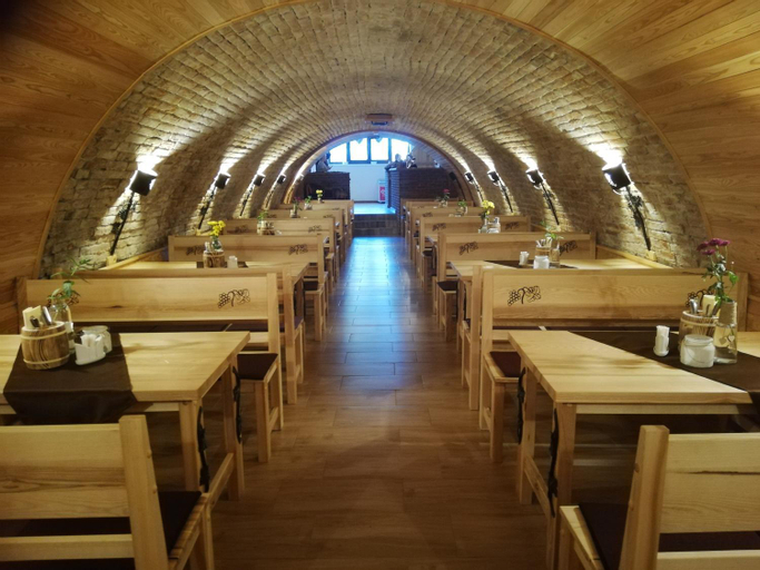 Food & Drinks 4, Rodinny wellness hotel U Langru, Břeclav