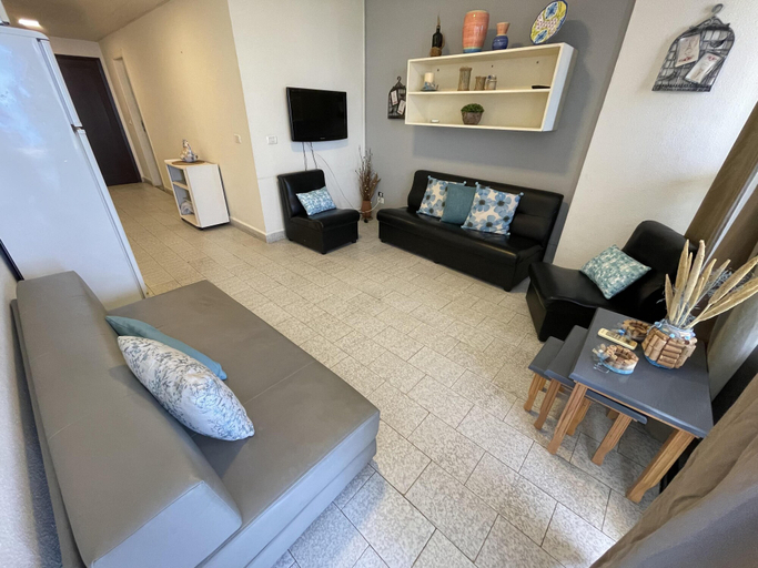 Living area 2, Jounieh Cozy Apartment With Stunning Views, Beirut