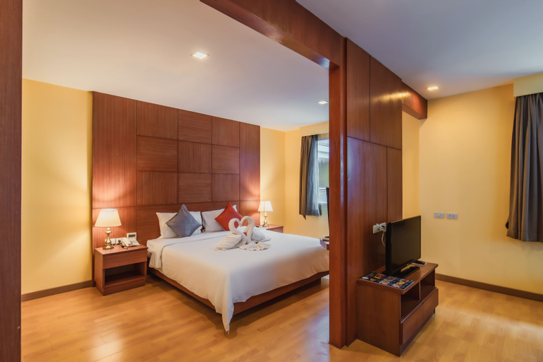 Bedroom 6