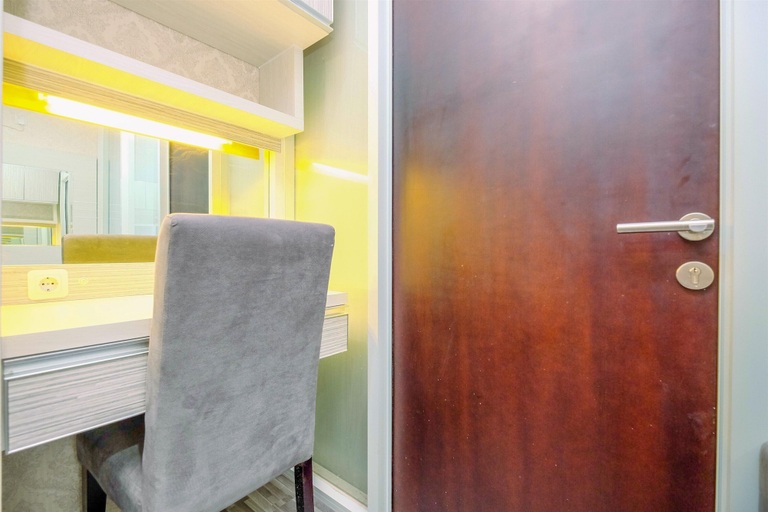 Room 2, Elegant And Comfortable 1Br Apartment At Atlanta Residences, Depok