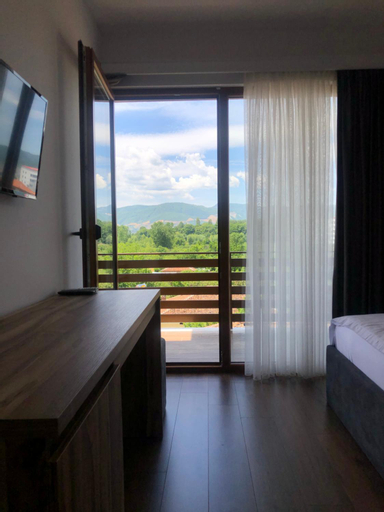 Bedroom 3, Grand Hotel Pogradec, Pogradecit