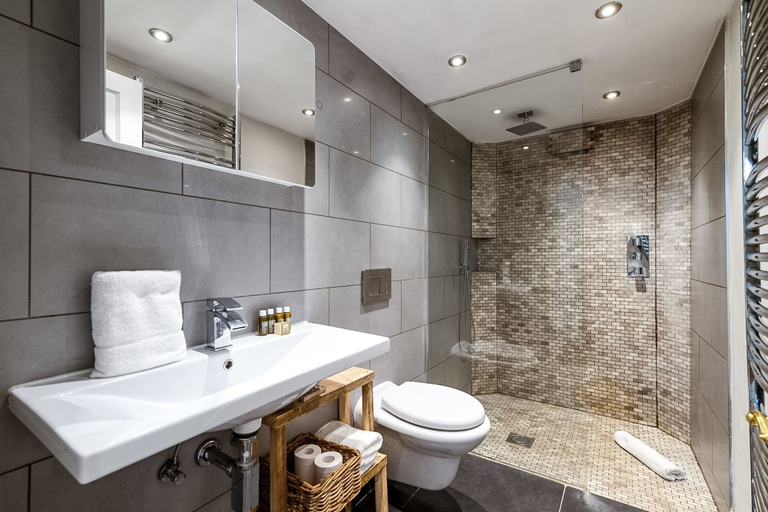 Bathroom, Historic 18th Century Terrace House, London