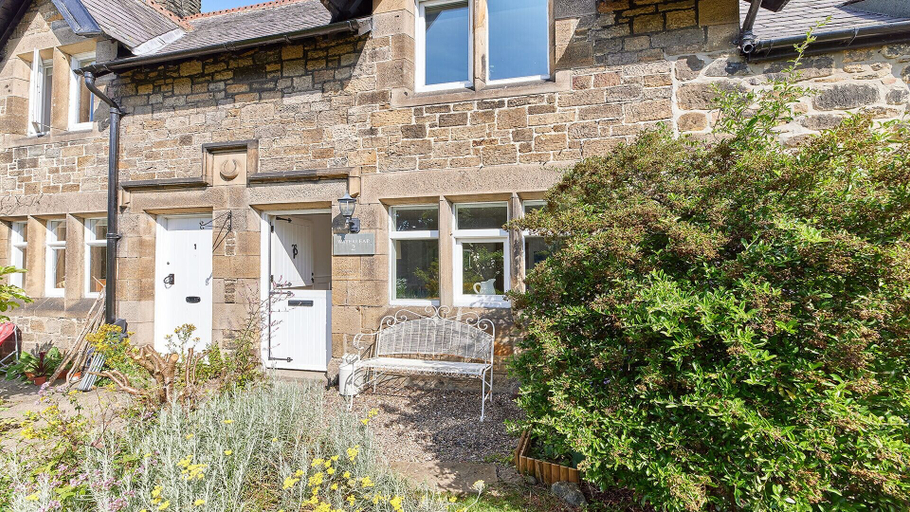 Exterior & Views 2, Host Stay Waterleap Cottage, Northumberland