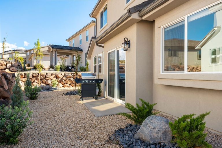 Exterior & Views 2, Rustico Roost by RedAwning, Washington