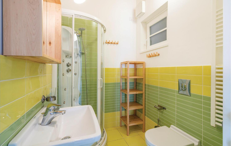 Bedroom 2, Villa Isola, Savona