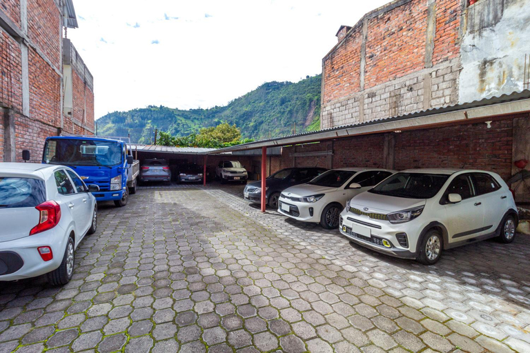 Others 2, Hostal Rossy, Baños