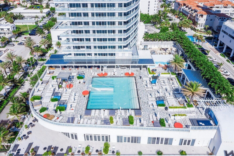 Exterior & Views 2, W Residences 2 Bedroom Suite 2 Condo by RedAwning, Broward
