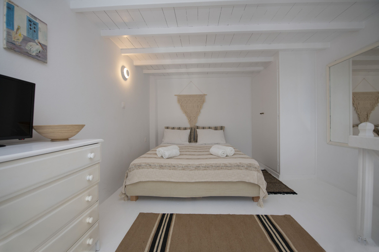 Bedroom 3, Kamara Residence Mykonos, South Aegean