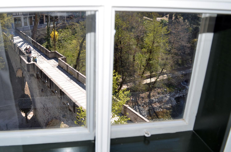 Others 5, Villa Iolanda, Bolzano