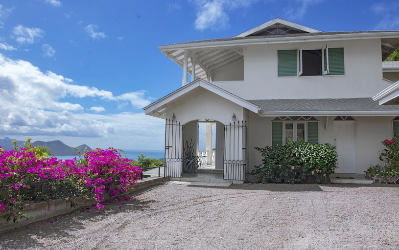 Exterior & Views 2, Zephyr Hill - 4 bedroom Villa with awe inspiring views 4 Villa by RedAwning