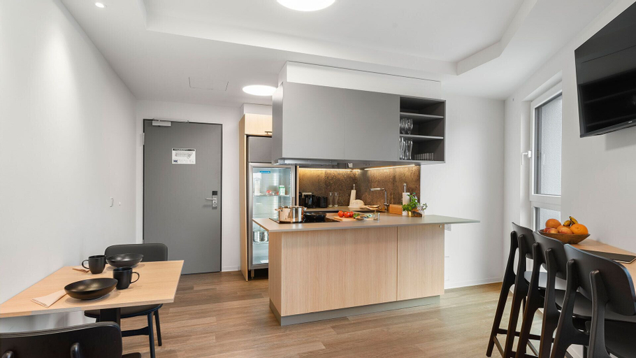 Dining Room 6