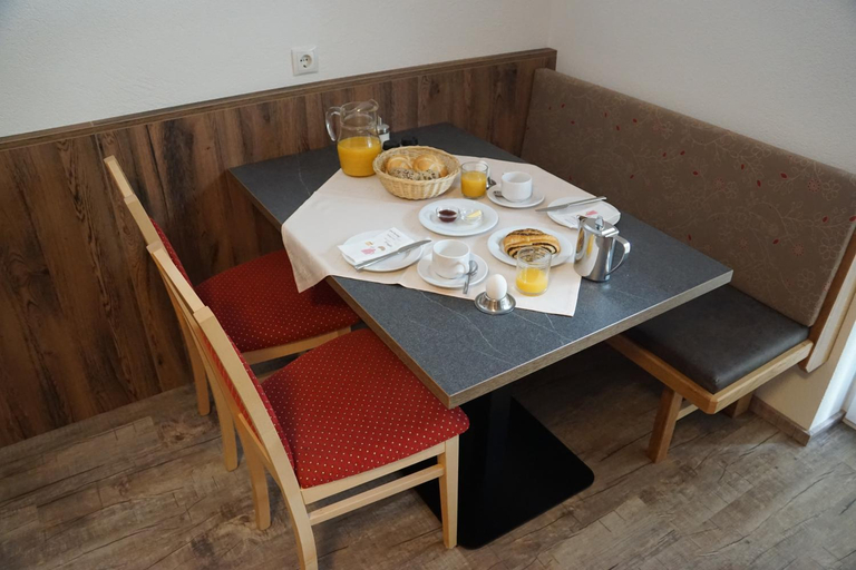 Others 4, Apart Felsenhof, Imst