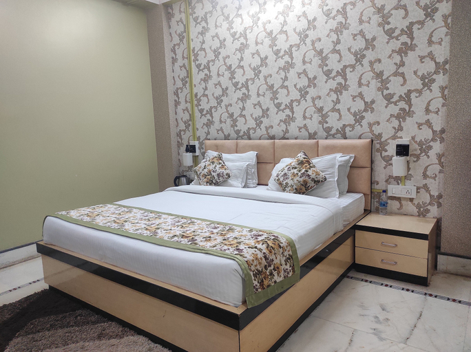 Bedroom 3, Hotel Rising Sun, Papum Pare