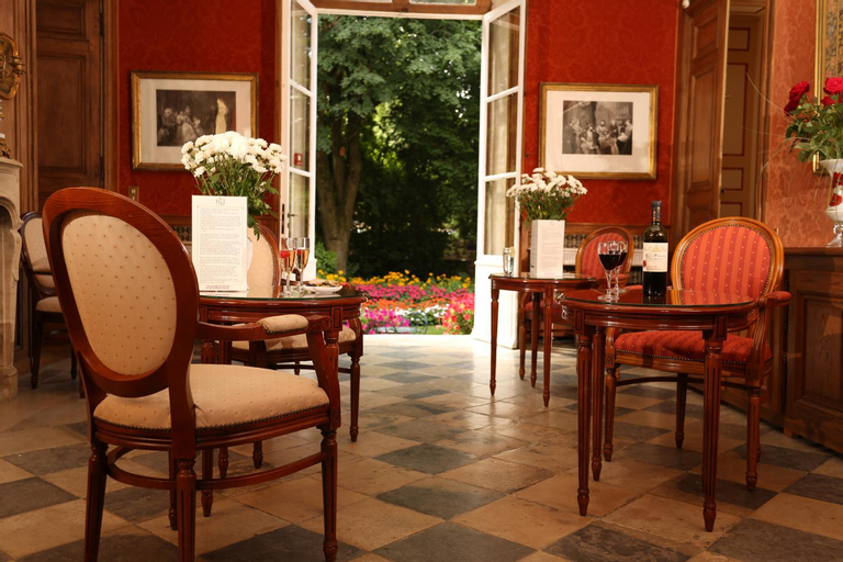 Others 5, Hotel d'Argouges, Calvados